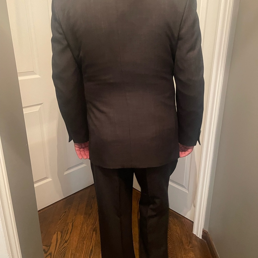 Suit - Picture 7 of 16